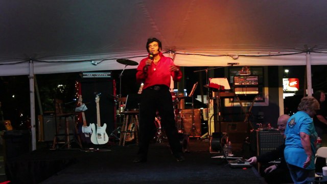Robert Pooran sings 'Your Cheatin' Heart' Elvis Week 2014 video