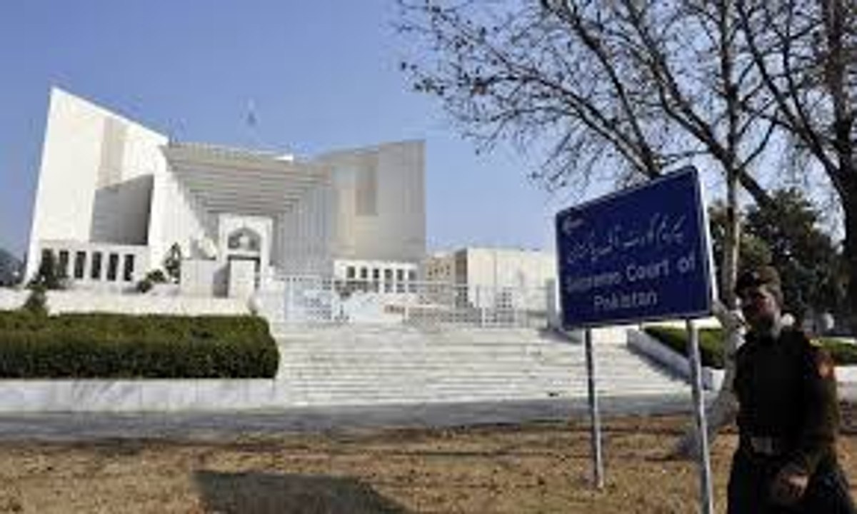 SC admits pleas challenging military courts