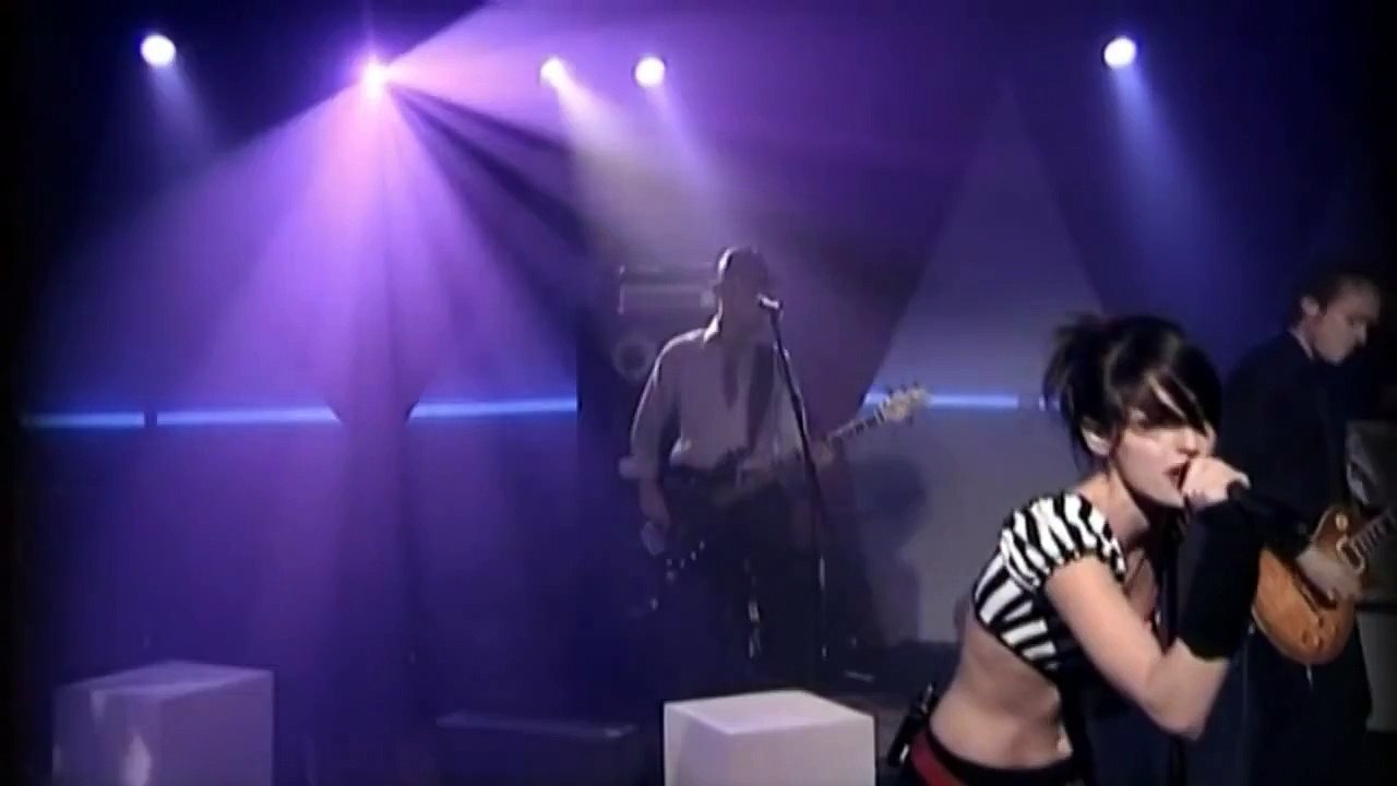 SUPERBUS - Lola HD @Trabendo Session d'Europe2 TV, 2006