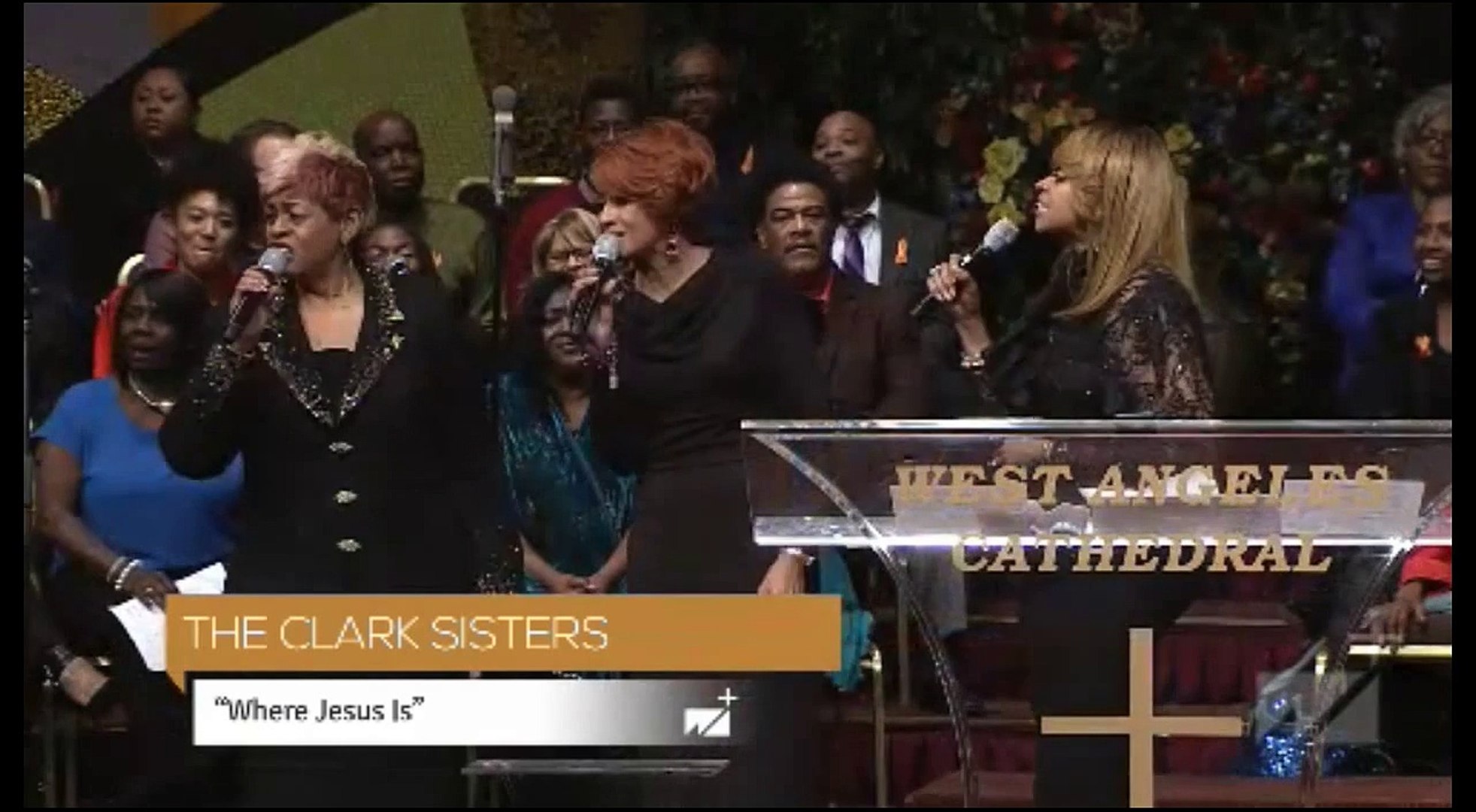 The Clark Sisters - Where Jesus Is + Is My Living In Vain - Andrae Crouch Celebration of Life Concert Funeral - 01-21-2015 - Vídeo