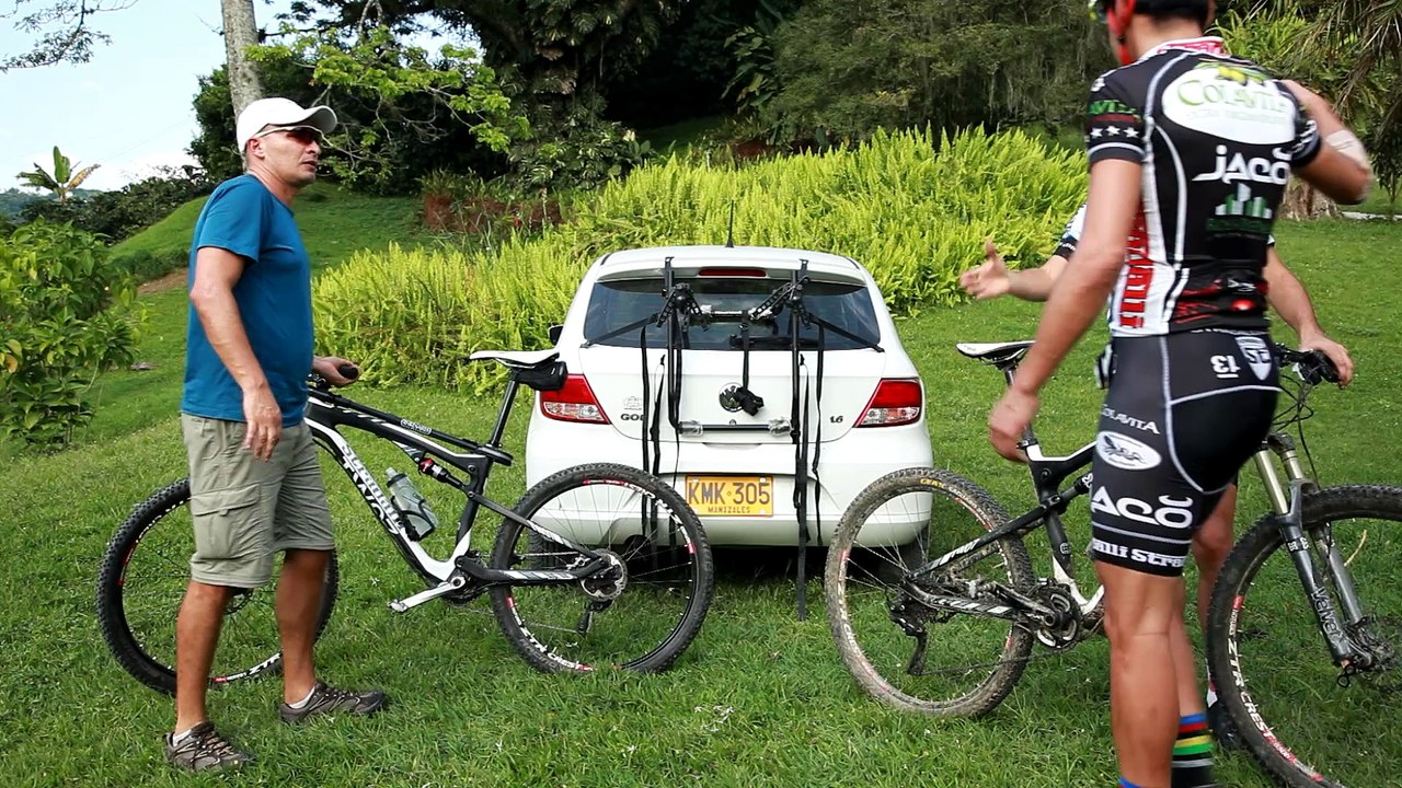 Stradalli Cycle mountain bike testing in Colombia 29er, 650B carbon hardtail and full suspesion