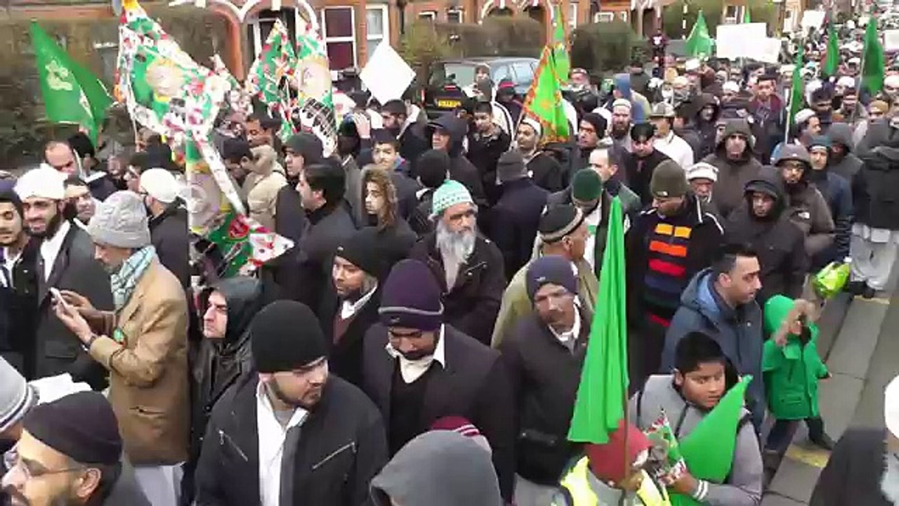 31st Annual Grand MILAD-UN-NABI ﷺ Procession Juloos LONDON 11 Jan 2015 - Mawlid - Mufakkir-e-Islam