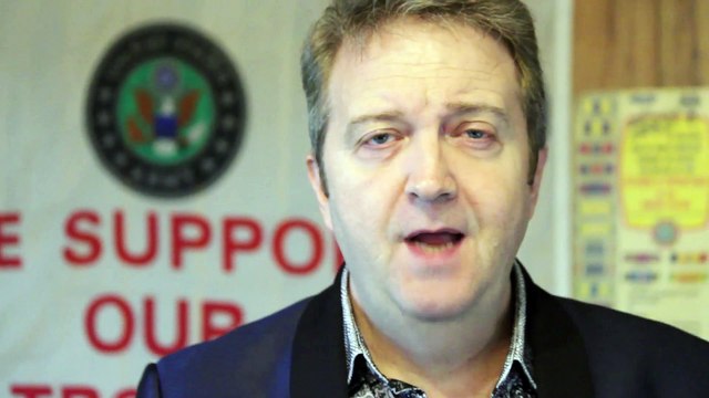 Colin Paul on bringing his son Stuart to Memphis for Elvis Presley's 80th birthday 2015