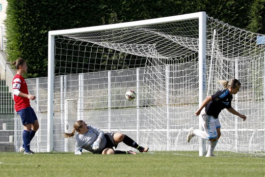D2 féminine - Muret 0-5 OM : le but de Pauline Cousin (58e)