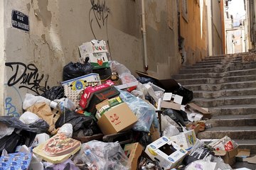 Le 18:18 - ramassage des poubelles : Marseille craint le pire