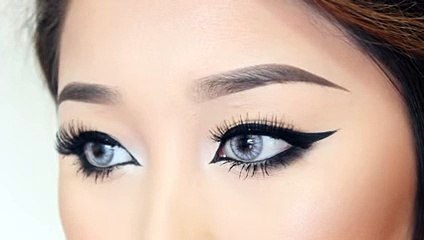 Perfect Cat Eye Makeup Tutorial