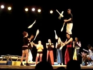 Fafa fait son cirque - Trampooo