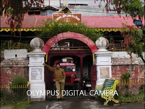 Very Funny Prank call to Indian fire station URDU _ HINDI