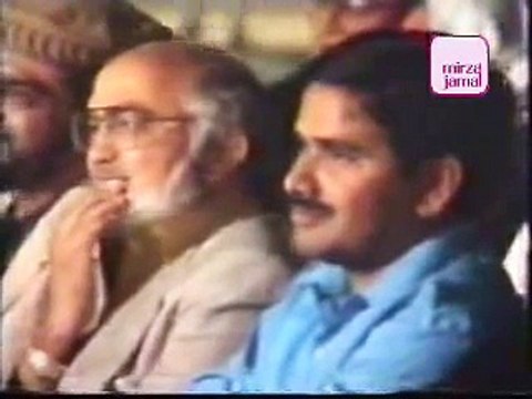 Ahmed Faraz - Ghazal - suna hai loag usEy aankh bhar ke