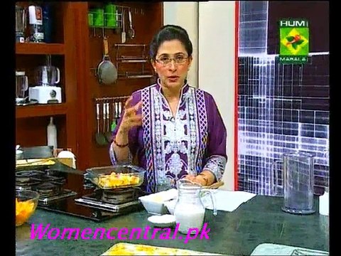 Fruit Cobbler & Exotic Fruit Smoothie Recipe - Kenwood Chef - 29 July 2013