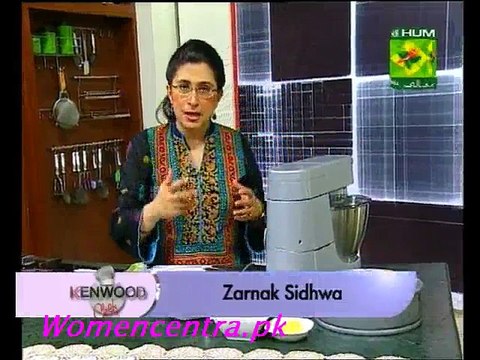 Date Cake & Peachy Banana Boast Recipe - Kenwood Chef - 22 July 2013