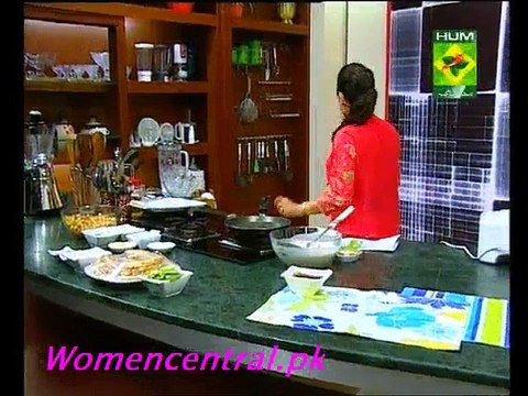 Easy Hummus & Creeps Recipe - Kenwood Chef - 30 July 2013