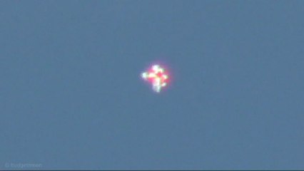 UFO VARIABILE MUTAFORMA: NEW YORK CITY (Agosto 2013)