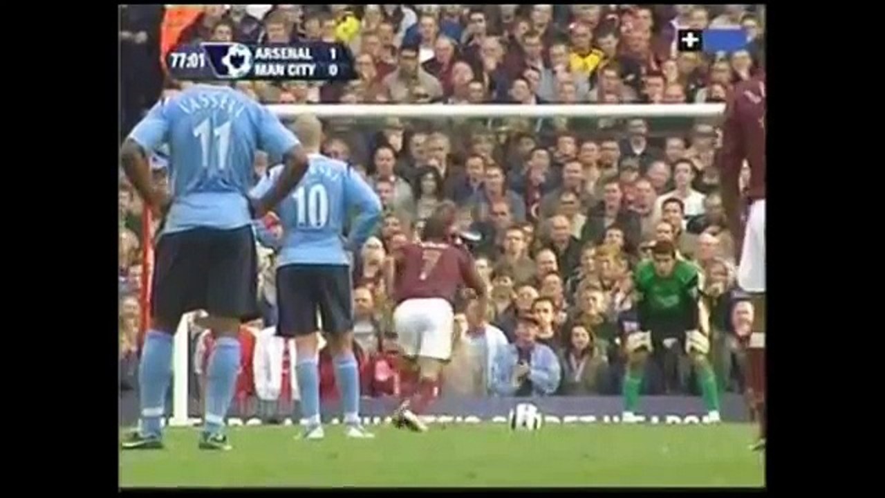 Nhung tinh huong hai khong do noi trong bong da