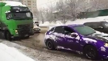 Subaru İle Karda Tır Çekmek