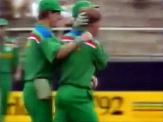 Jonty Rhodes Superman Run-out (World Cup 1992)