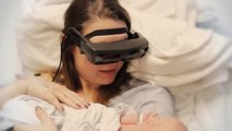 Une maman aveugle voit son bébé pour la première fois