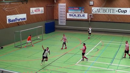 Ciseau acrobatique au futsal