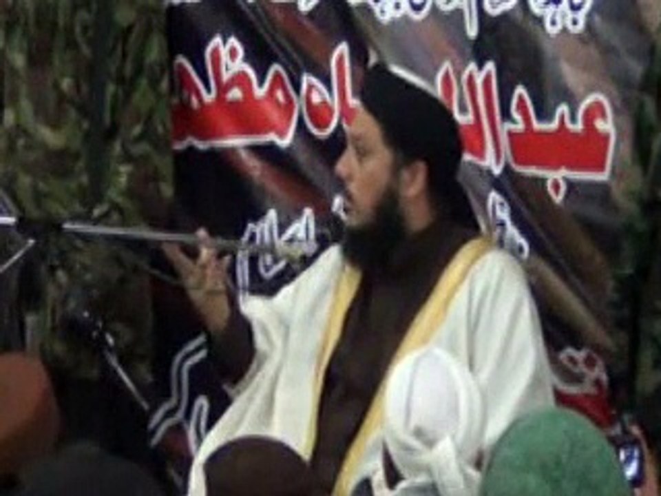 Difference between Pervez Musharraf & Mulla Umar by Molana Abdullah Shah Mazhar