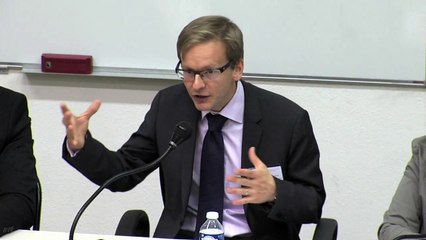 IDETCOM_Le contrat de partenariat - 13 - "L’intérêt du contrat de partenariat par rapport aux autres partenariats public-privé contractuels", Étienne MULLER, Professeur, Université de Bourgogne