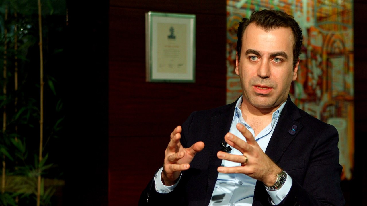 Dr. Emre İlhan - Ameliyat ve Görüşme Randevuları Neden İleri Tarihe Veriliyor?