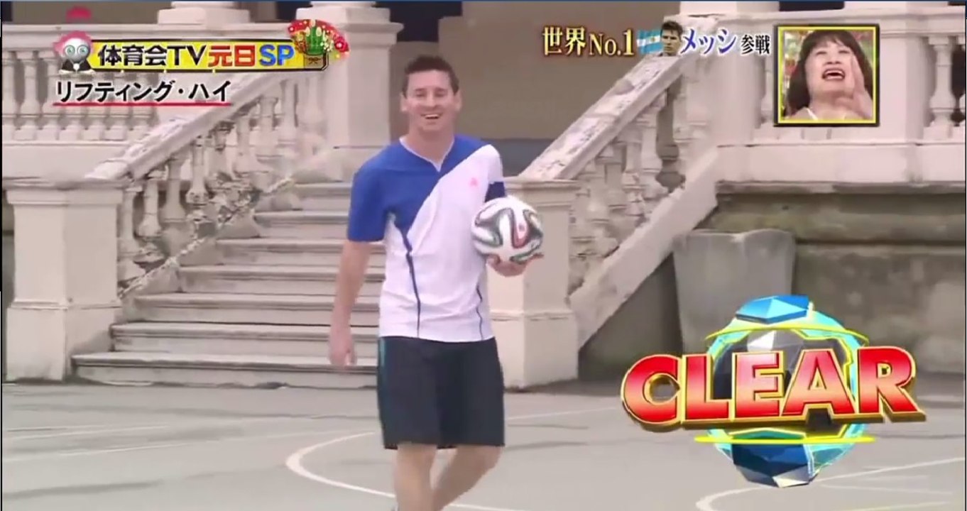 Lionel Messi _New World Record 2015_ Lifting High 18m (Full HD) _ Japanese TV