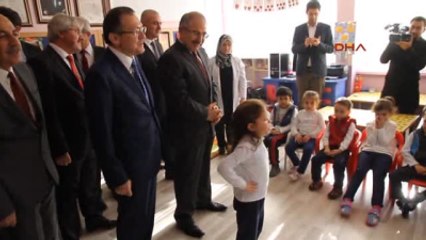 Balıkesir Karnelerini Vali ve Belediye Başkanı'ndan Aldılar