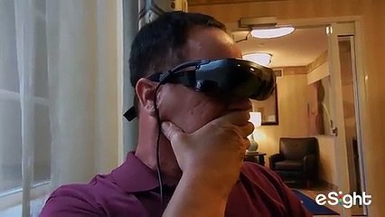 Un homme voit pour la première fois depuis 20 ans