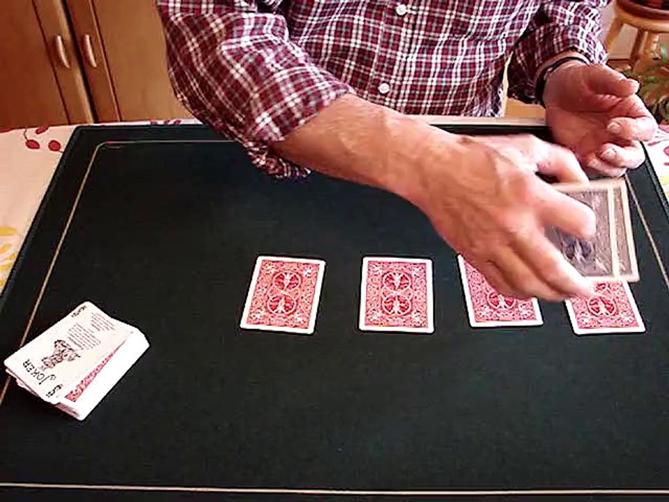 LES CARTES FOLLES DIVINATOIRES