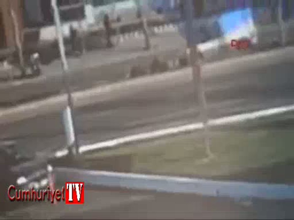 Korkunç kaza anı: Karnesini almaya giderken öldü