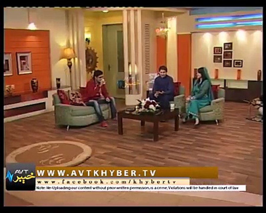 Shahsawar Meena Cha Sara Da - Watch Video