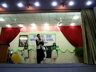 Khalid Amiri Performing a National Song Hum Zinda Qoom Hain.