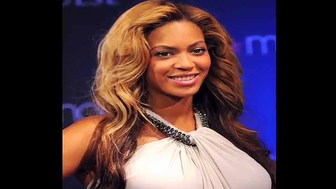 Beyonce Twerks & Dances Half-Nakked In ’7 11′ Music Video