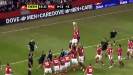 Wales vs All Blacks. Lineout try