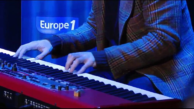 Charlie Winston interprète Lately en live