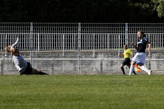 D2 féminine - Muret 0-5 OM : le but de Pauline Cousin (8e)