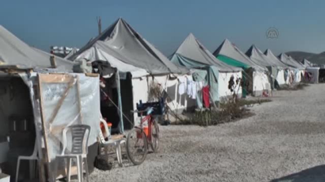 Suriyeli Öğrencilerin Karne Sevinci