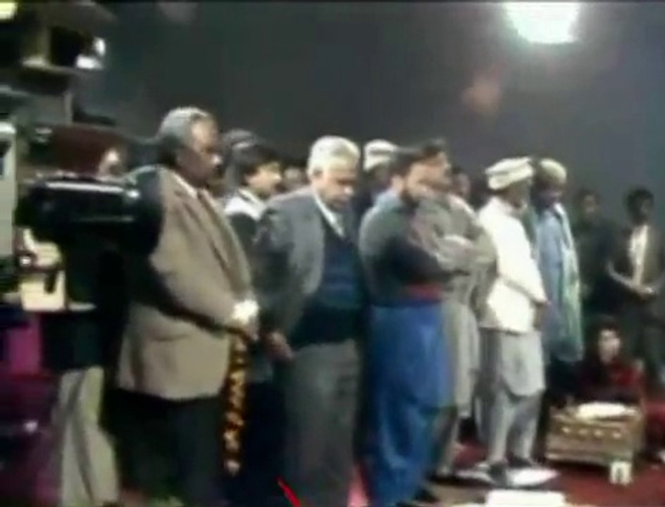 NUSRAT FATEH ALI KHAN - AAJ RANG HAI RI MAA RANG HAI RI - LOK VIRSA