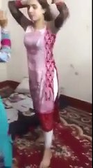 (Pakistan Actress) New Controversial Scandal .2105