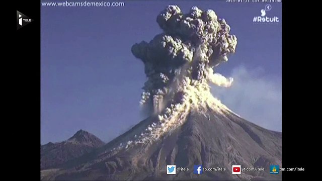 Une webcam filme l'impressionnante éruption d'un volcan mexicain