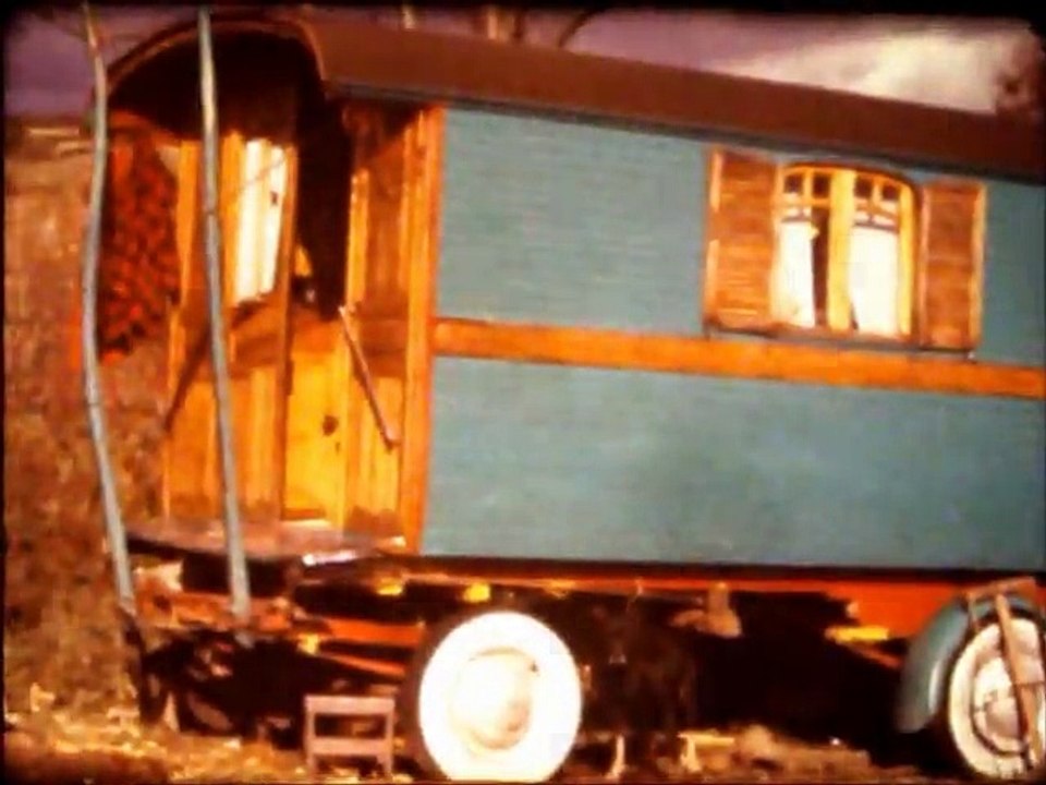 La Roche Vineuse -1960- Les "Romanichels"