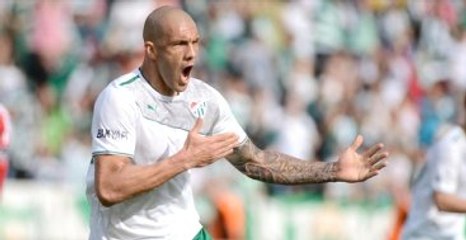 Bursaspor, Torku Konyaspor'u 3-2 Yendi