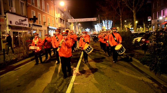 Conscrits de Villefranche 2015 : La retraite aux flambeaux