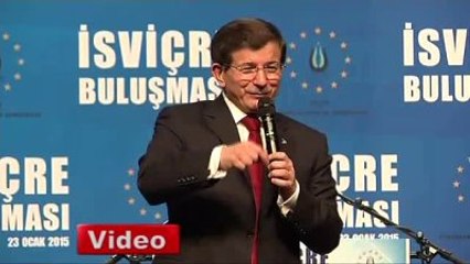 Davutoğlu'na Somalilerden Jest