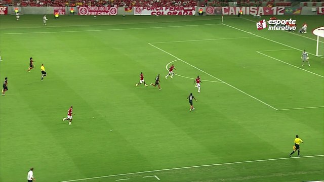 Mais um! Taison aumenta a diferença para o Shakhtar, mas também não comemora