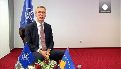 Stoltenberg: "Há cada vez mais material bélico russo na Ucrânia"