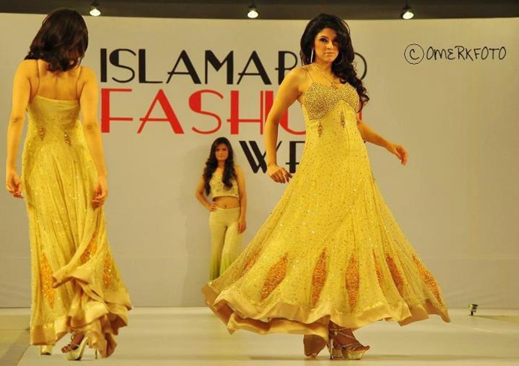 Islamabad Fashion Week (2015) (EXCLUSIVE)
