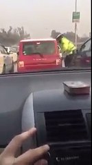 Imran Khan Pti's Naya Kpk Traffic Police ??? - Must Watch
