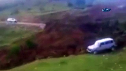 Böyle toprak kayması görülmedi !