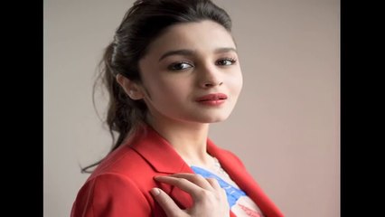 Star Box Office Awards 2014   Alia Bhatt Cracks A Joke On Herself.mp4
